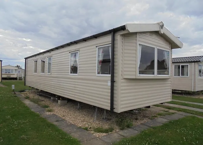 Kingfisher Vacation III 6 Berth 3 Bedrooms Close To Site Entrance
