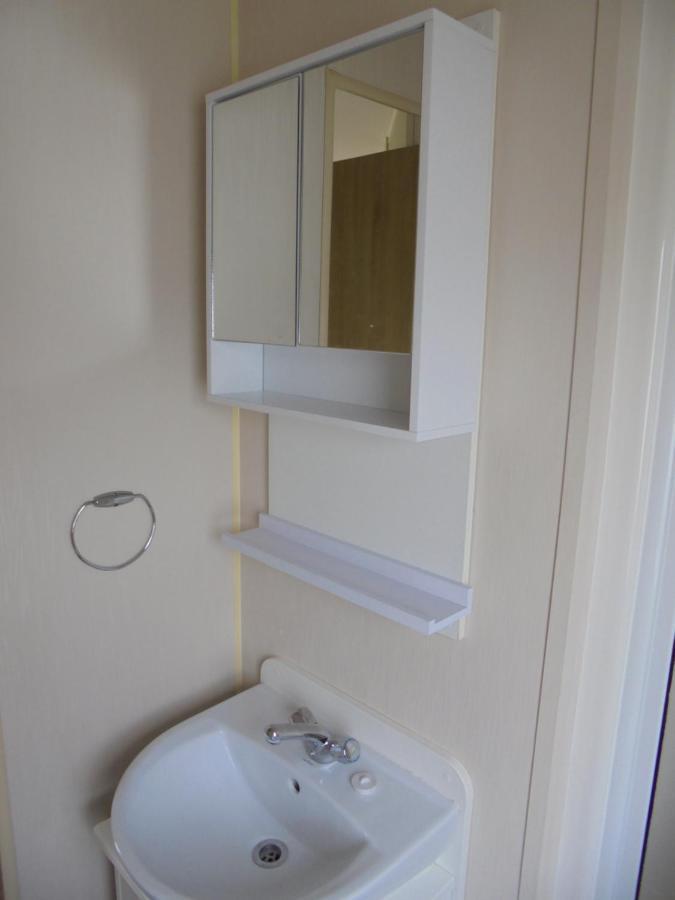 Apartment Kingfisher Vacation Iii 6 Berth 3 Bedrooms Close To Site Entrance *