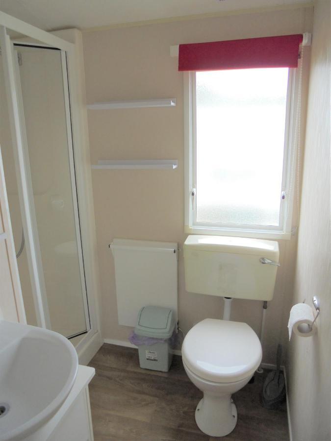 Kingfisher Vacation Iii 6 Berth 3 Bedrooms Close To Site Entrance Apartment