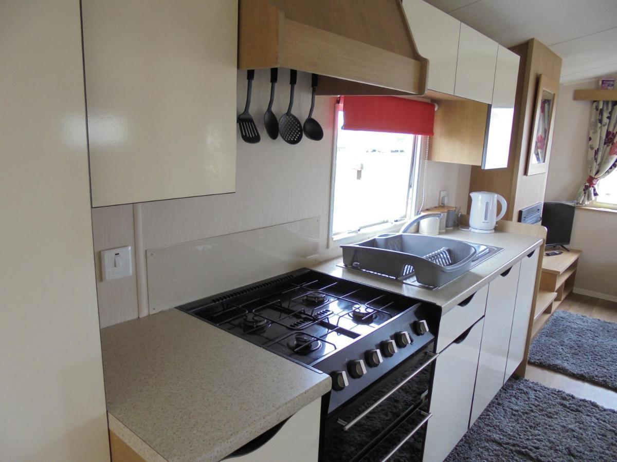 Kingfisher Vacation Iii 6 Berth 3 Bedrooms Close To Site Entrance *