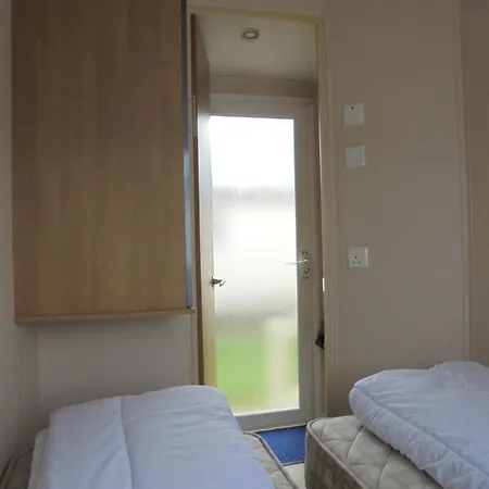 Kingfisher Vacation III 6 Berth 3 Bedrooms Close To Site Entrance Ingoldmells Extérieur photo