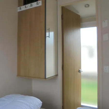 Kingfisher Vacation III 6 Berth 3 Bedrooms Close To Site Entrance Ingoldmells Extérieur photo