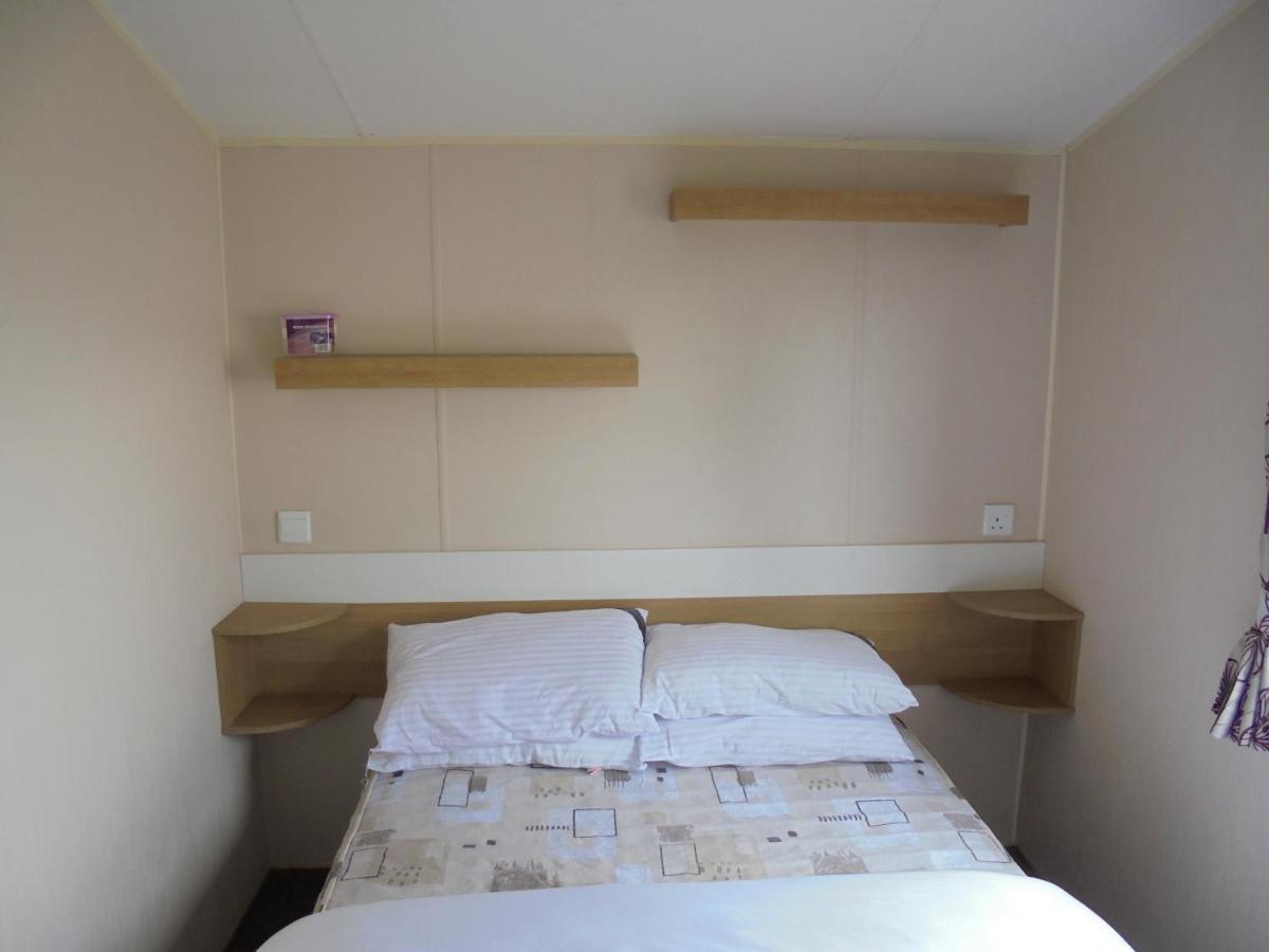 Apartment Kingfisher Vacation Iii 6 Berth 3 Bedrooms Close To Site Entrance *