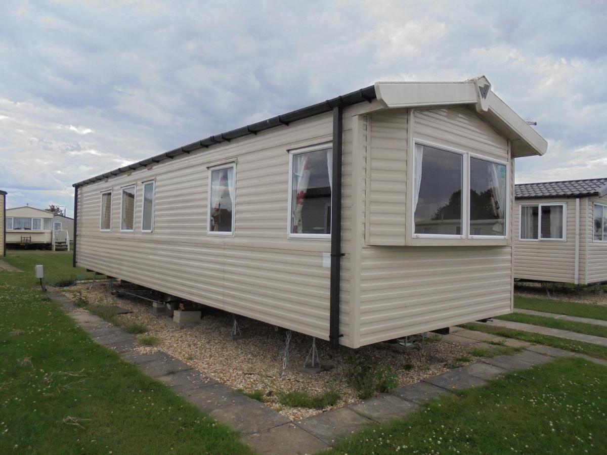 Apartment Kingfisher Vacation Iii 6 Berth 3 Bedrooms Close To Site Entrance